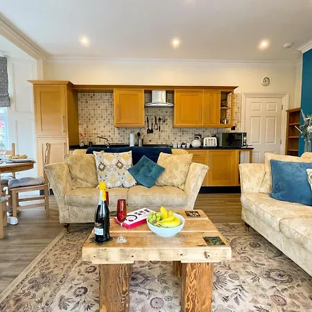 The County Boutique Tatil Evi *